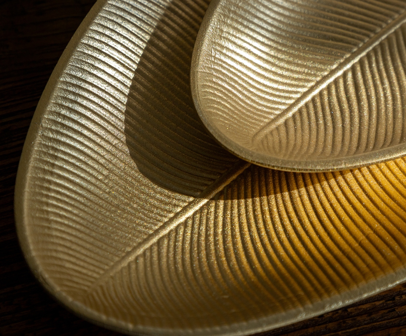 Centro de Mesa em Madeira Leaf II Dourado image number 2