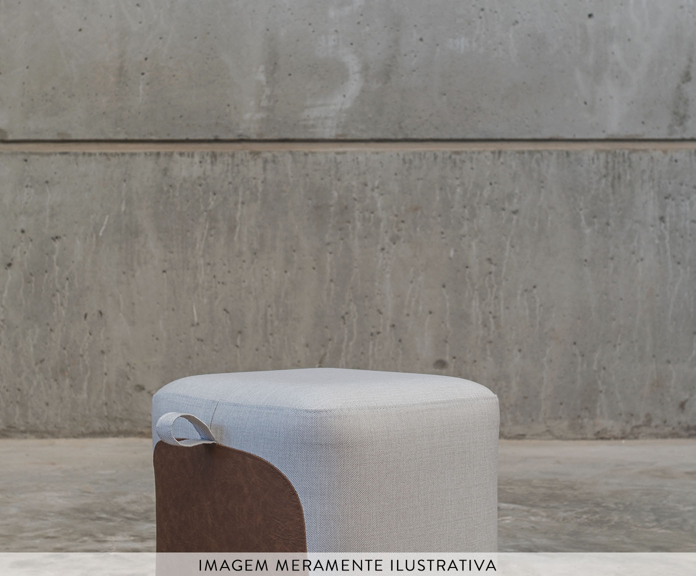 Puff Duo de Couro Sint&eacute;tico Off-White e Caramelo image number 3