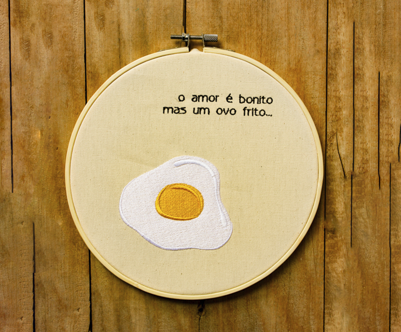 Bordado Decorativo "Ovo Frito" - image 1