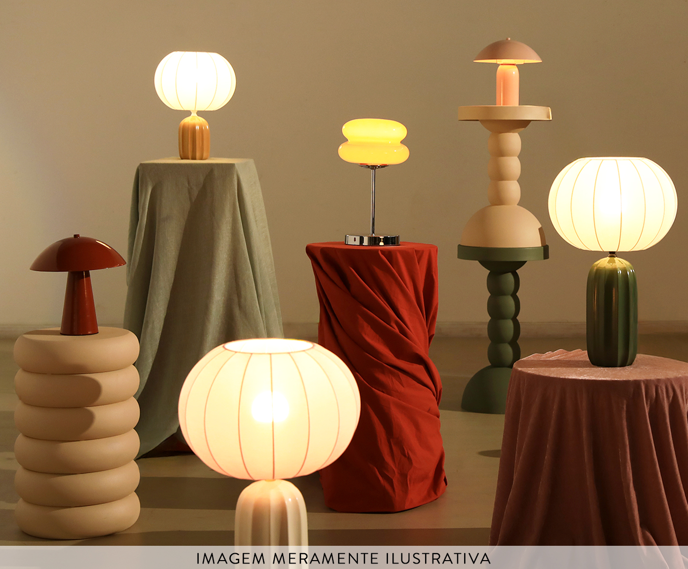 Lumin&aacute;ria de Mesa L&uacute;men Rosa e Branca image number 4
