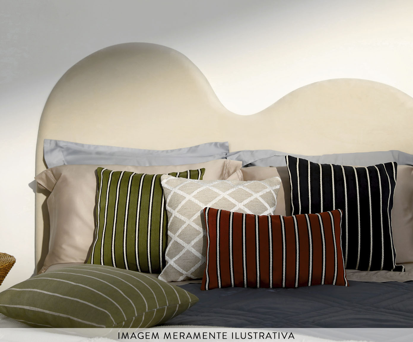 Capa de Almofada Retangular Jacquard Marais Cinza image number 5
