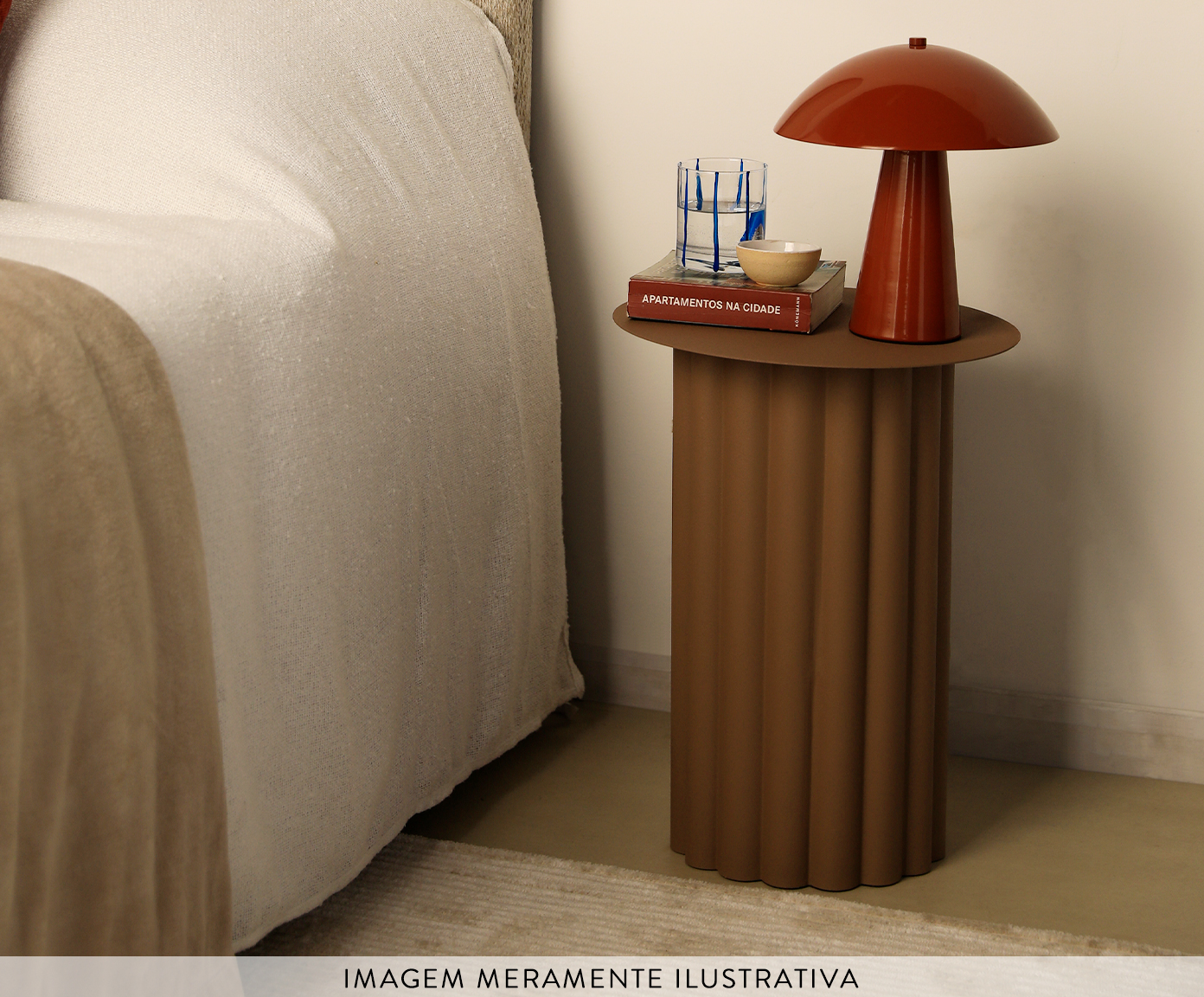 Mesa Lateral de Metal Syra Marrom image number 3