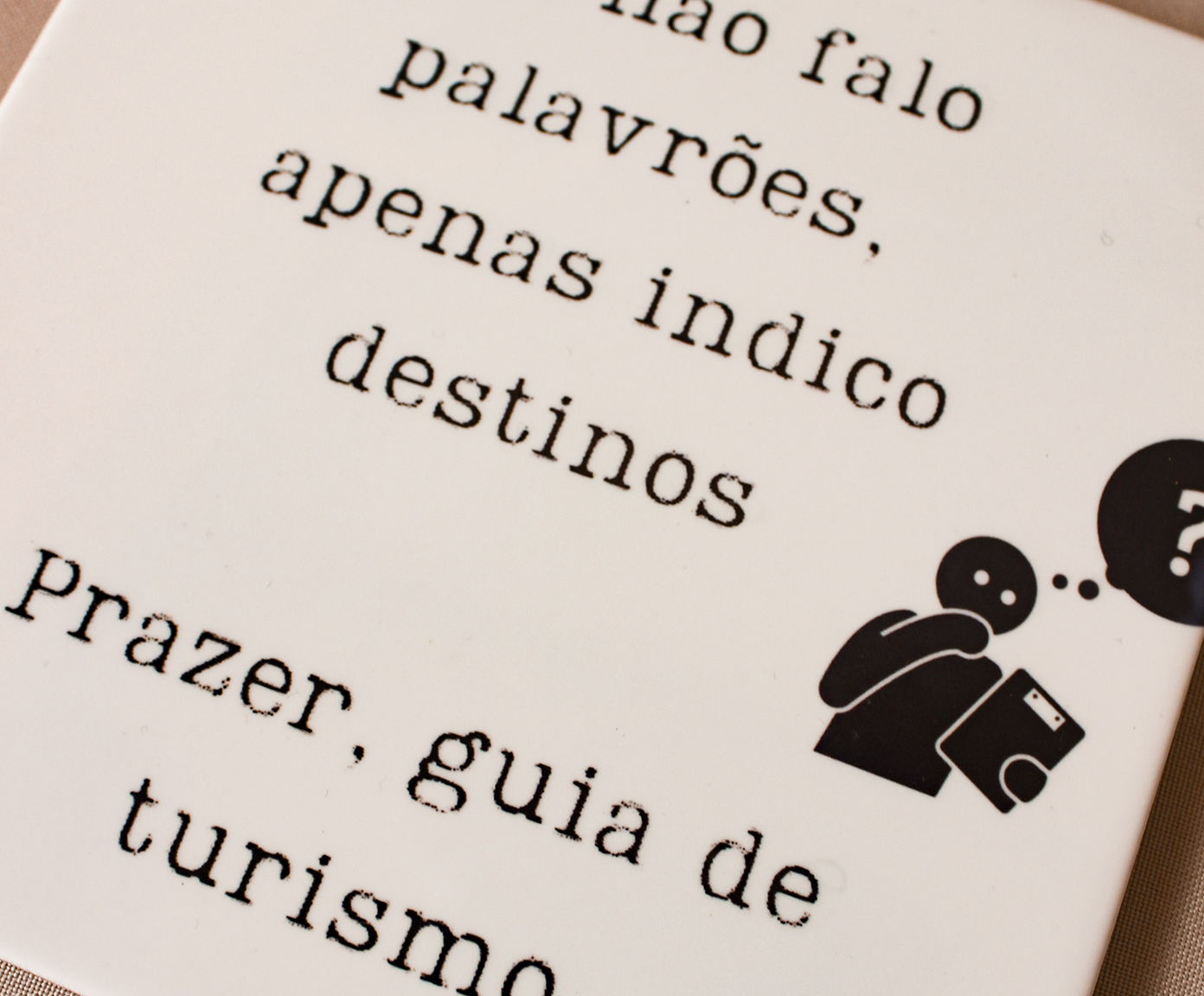 Azulejo Decorativo "Guia de Turismo" - image 1