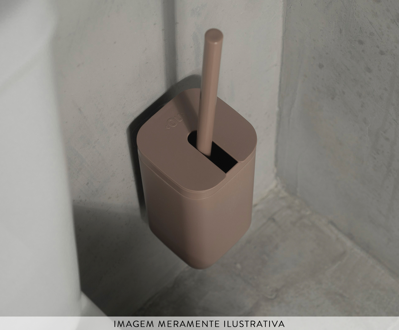 Escova Sanit&aacute;ria de Piso e Parede Aura Marrom - image 1