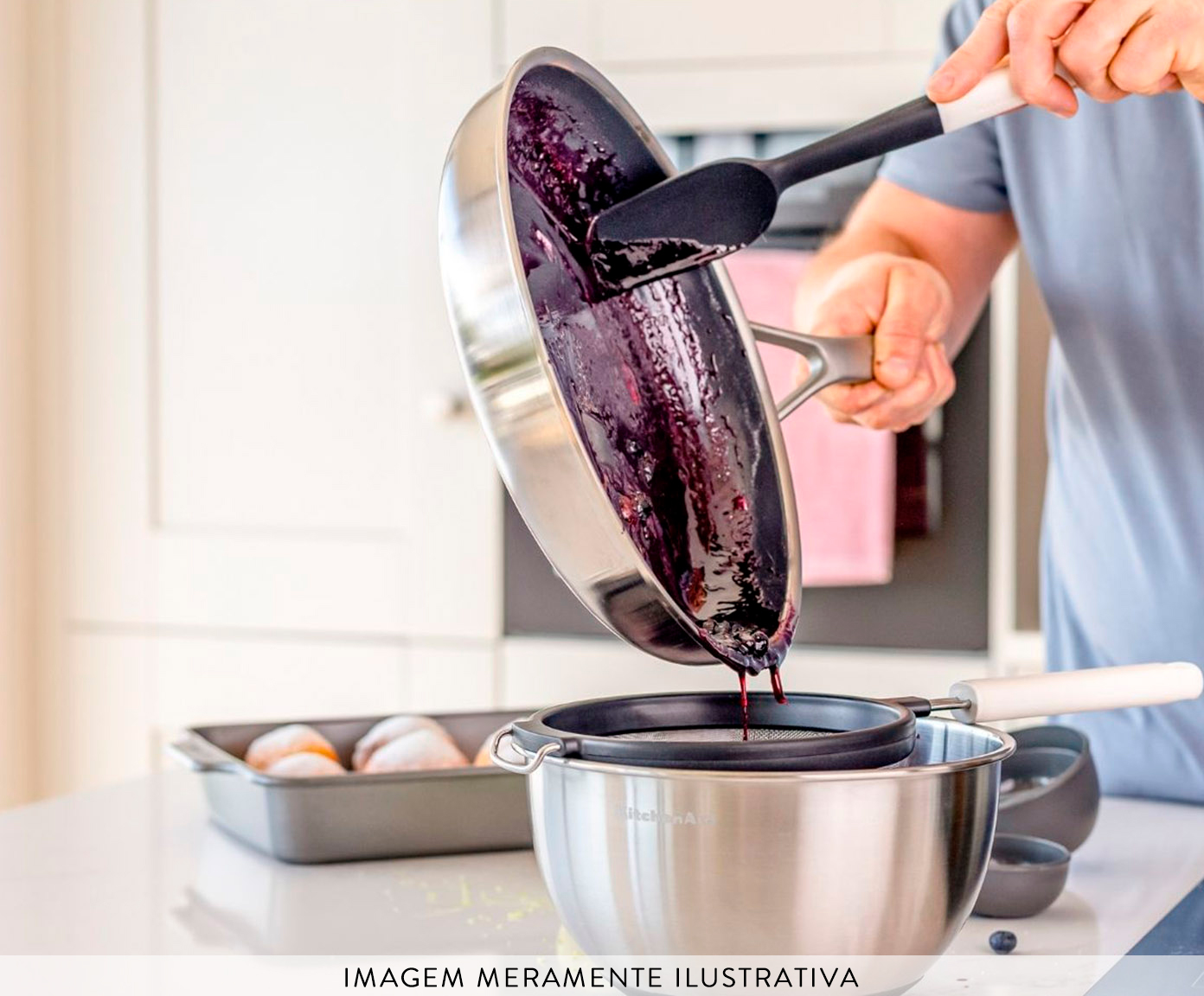 Esp&aacute;tula Cl&aacute;ssica em Silicone Kitchenaid Branca image number 4