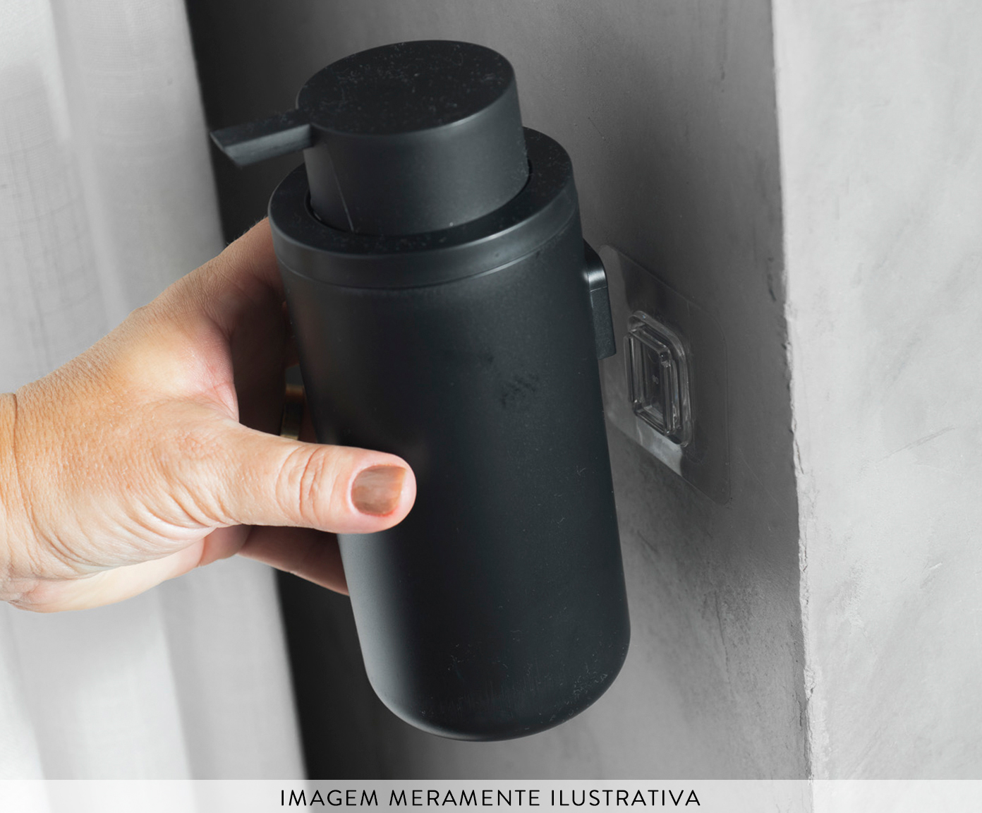 Dispenser de Parede Eleve Preto - image 1