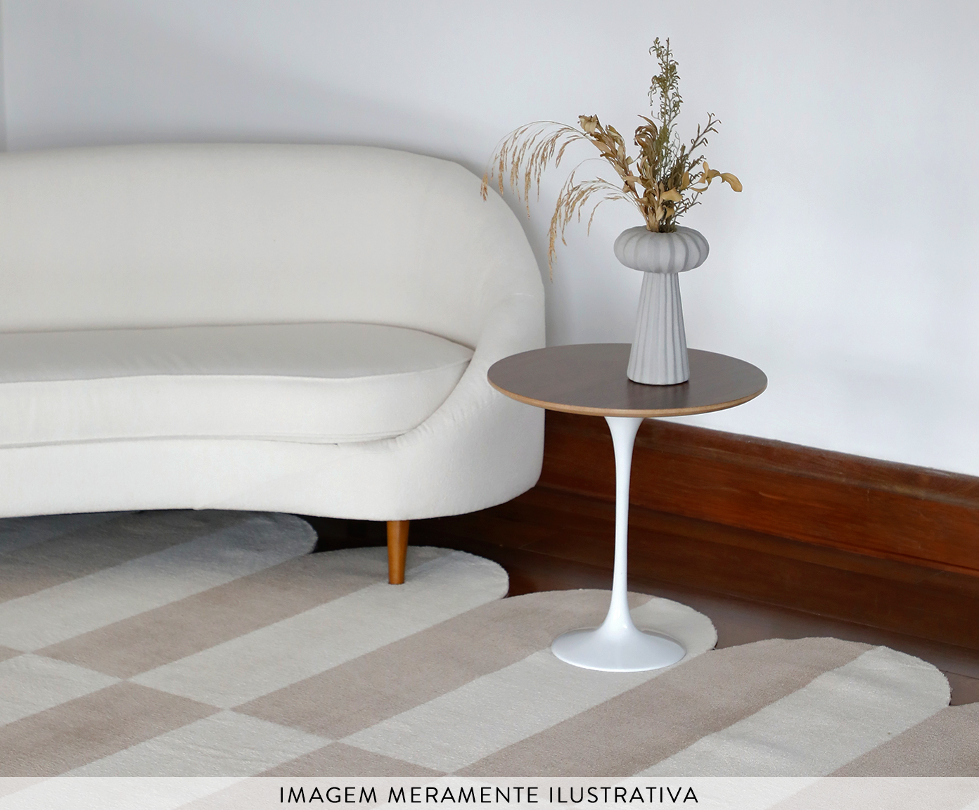 Mesa Saarinen Lateral Quartzo com Base Branca image number 5