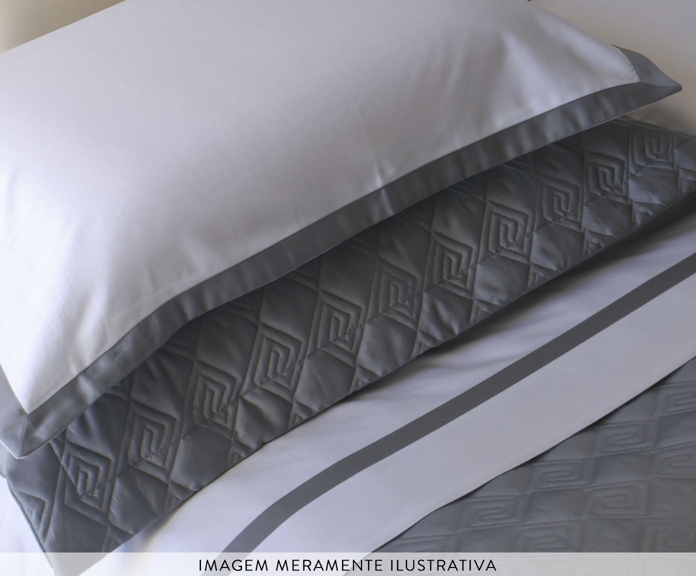 Colcha Matelassada 400 Fios com Toque Acetinado - Cinza Escuro image number 2