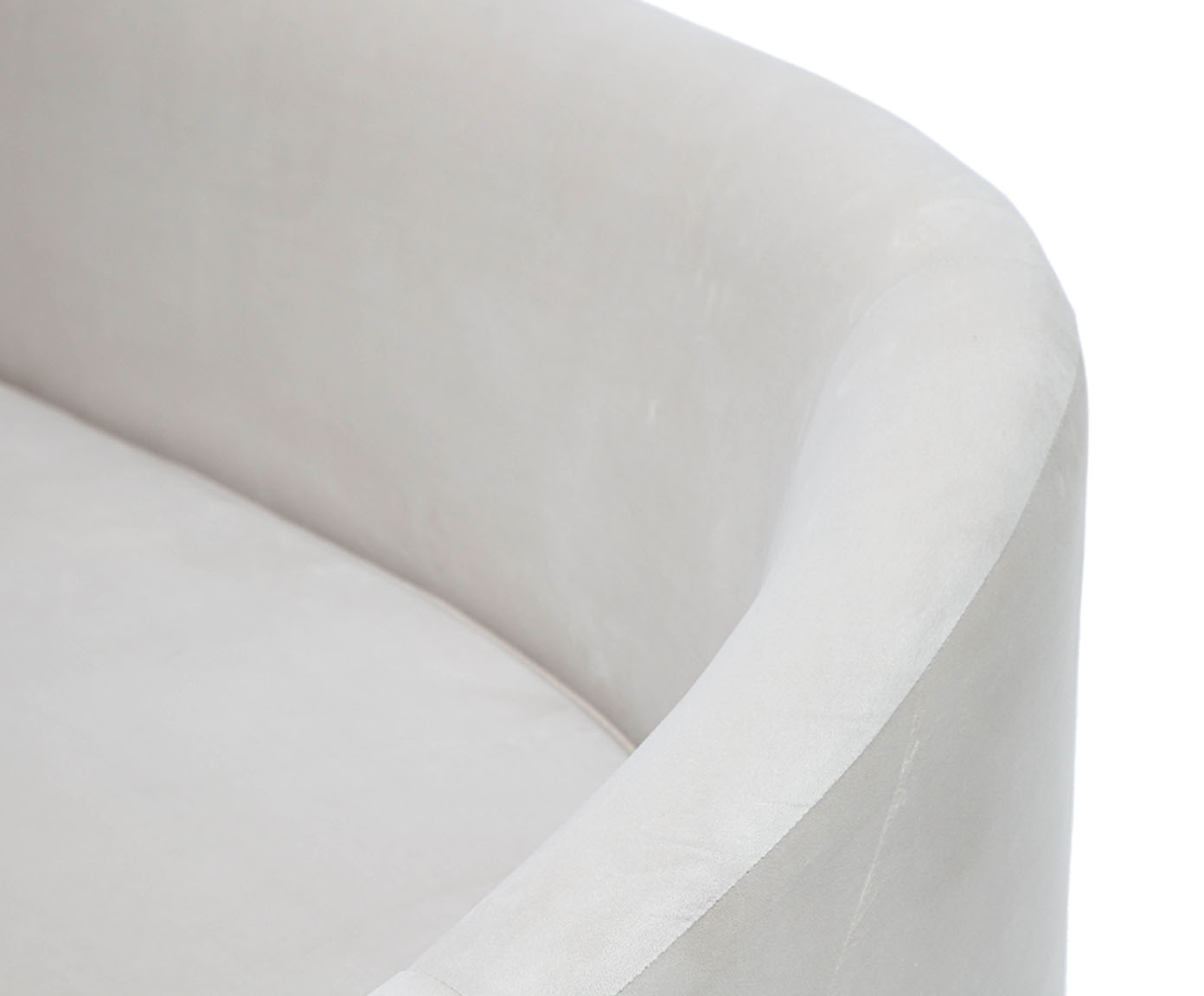 Sof&aacute; em Veludo Jayne com P&eacute;s Dourados - Off White image number 6