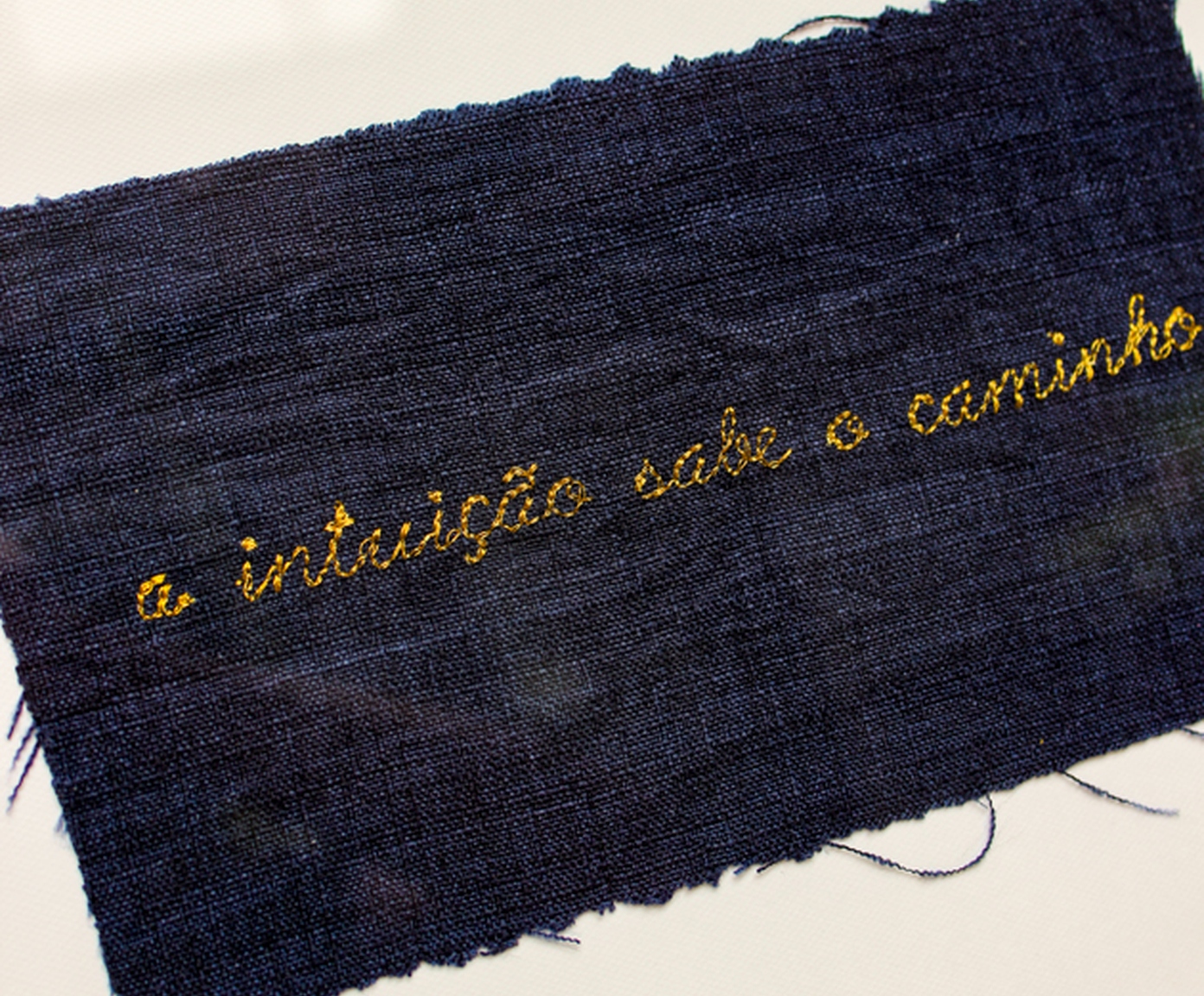 Quadro em Acr&iacute;lico "A Intui&ccedil;&atilde;o Sabe o Caminho" image number 2